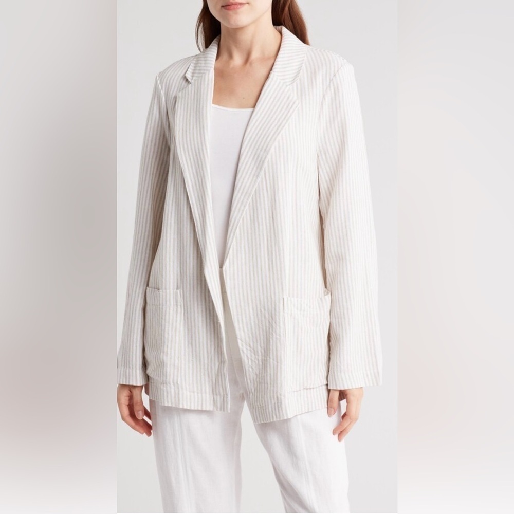 Stripe Open Front Linen Blend Blazer
Caslon Size Medium